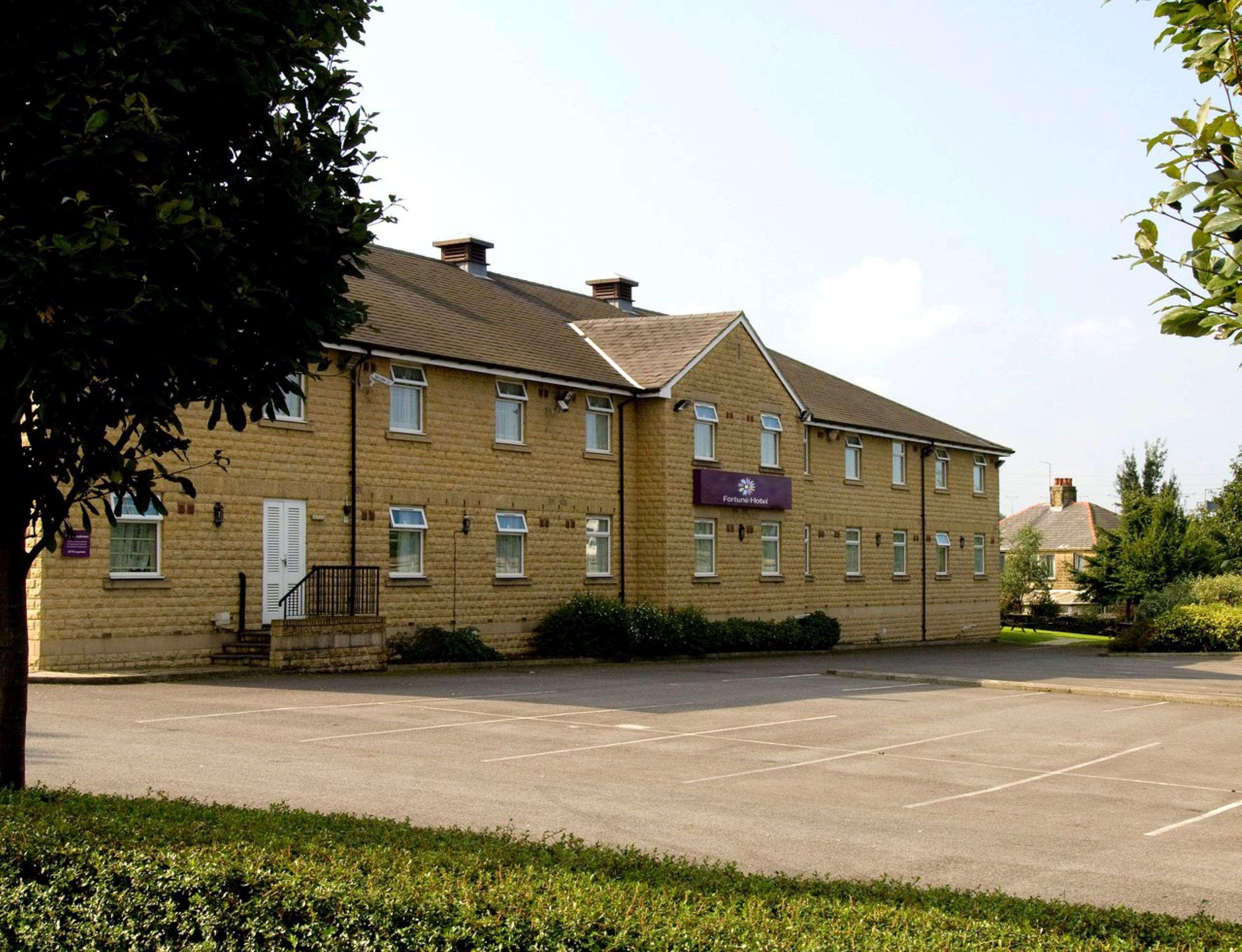 Fortune Huddersfield; Sure Hotel Collection By Best Western Exterior foto